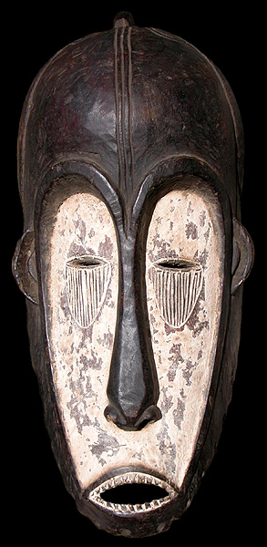 FANG:  " ngil "   ritual mask